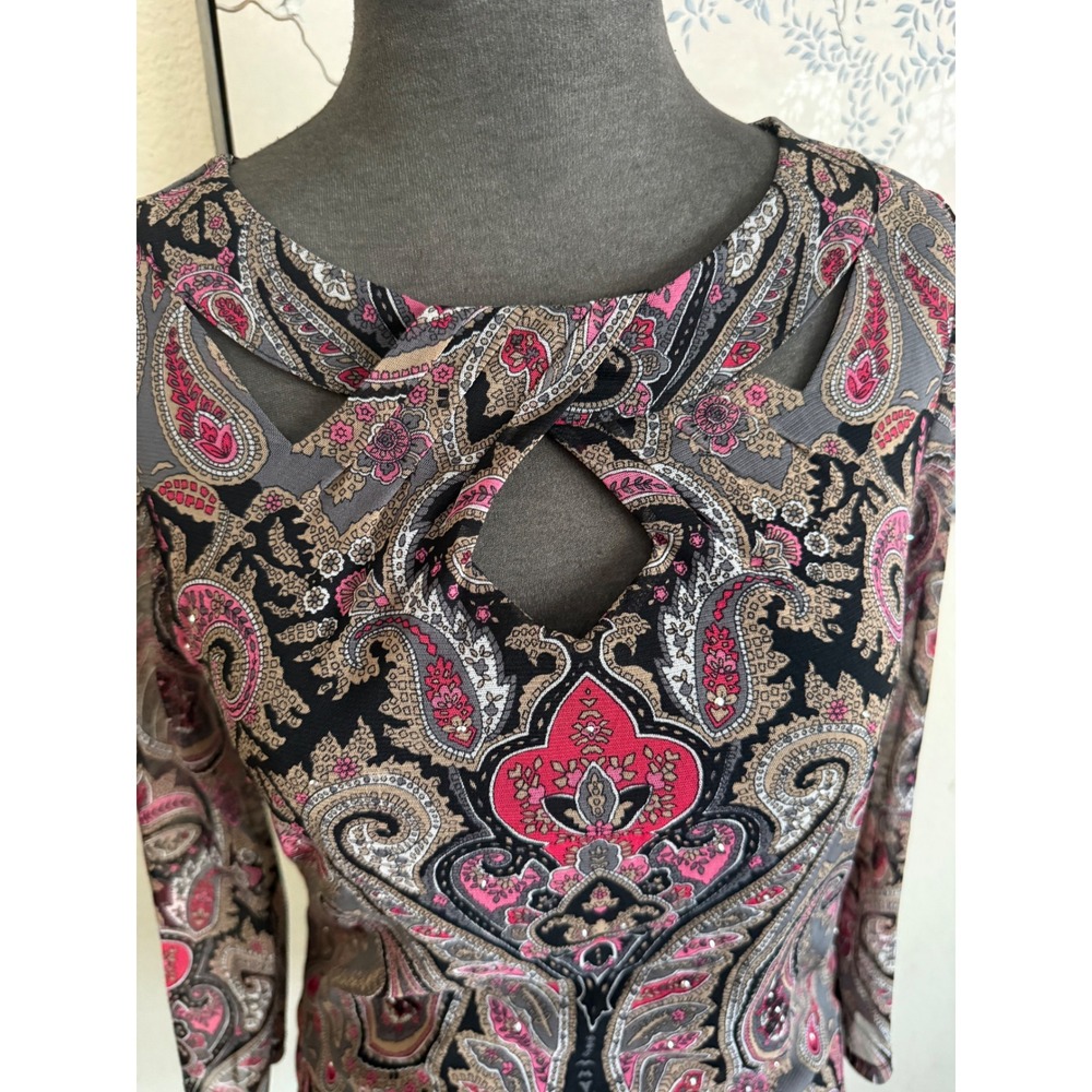 INC International Concepts Pink Paisley Mesh Keyhole Top Rhinestone Blouse Small - Picture 2 of 6